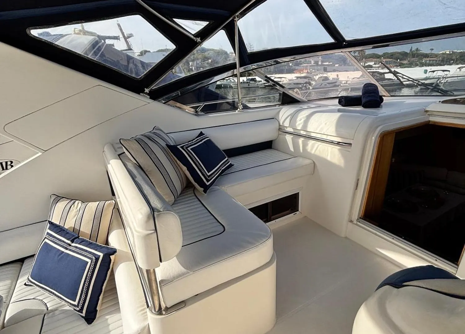 Dormir A Bordo De Un Barco En La Costa Del Sol マルベーリャ 0*,  スペイン