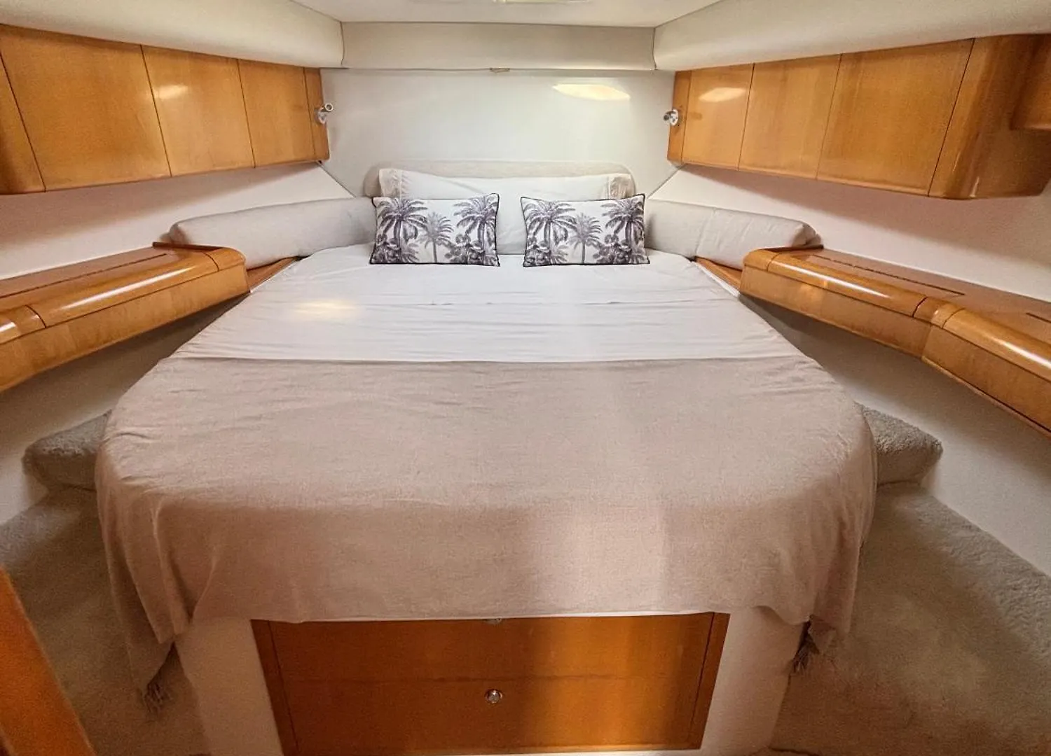 船上ホテル Dormir A Bordo De Un Barco En La Costa Del Sol マルベーリャ