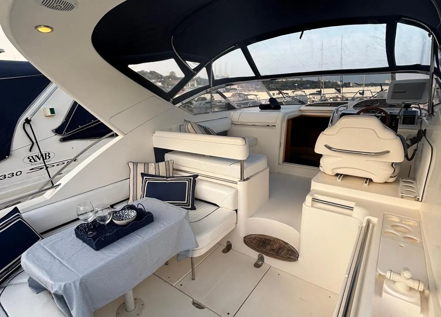 船上ホテル Dormir A Bordo De Un Barco En La Costa Del Sol マルベーリャ